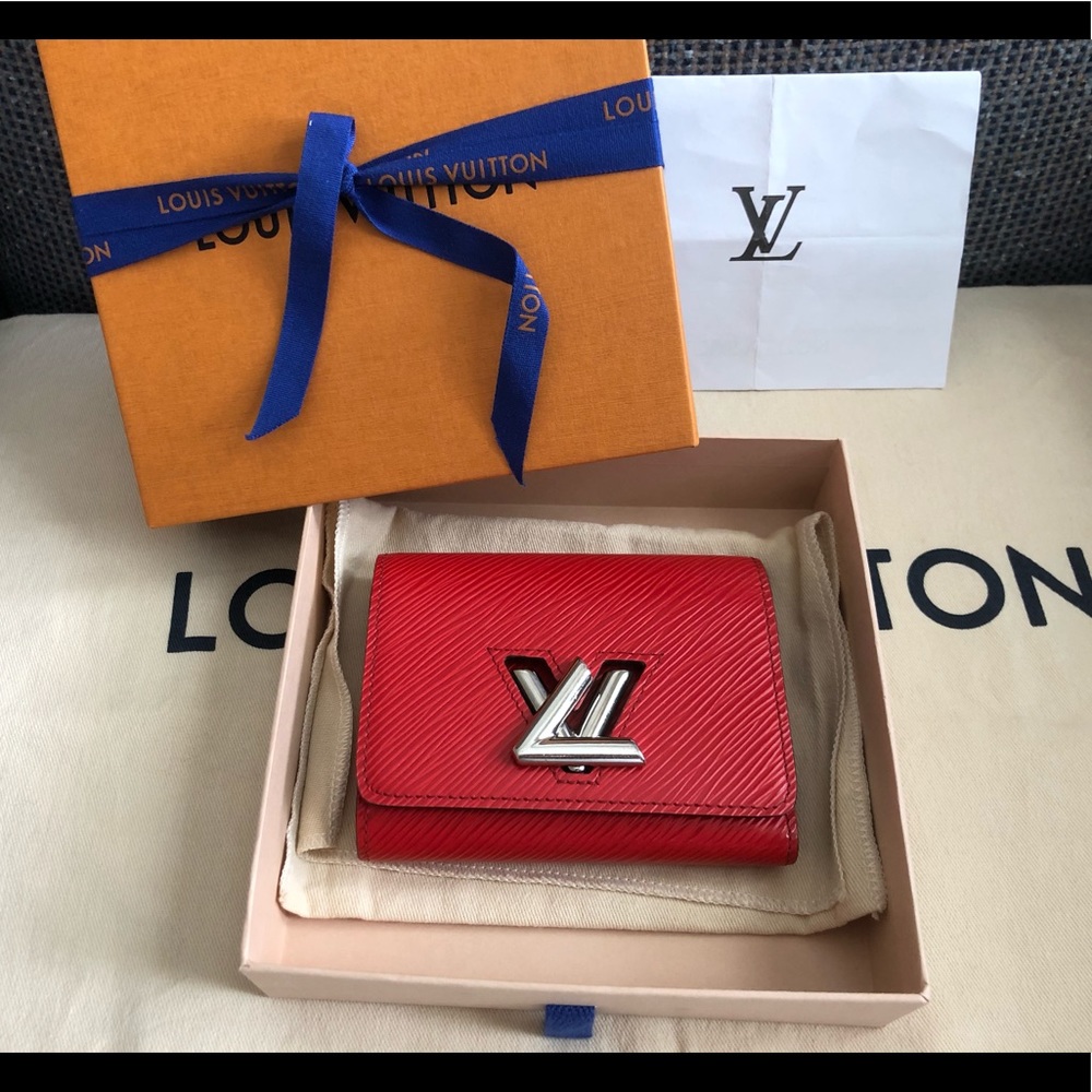 Louis Vuitton LV Twist Red Wallet